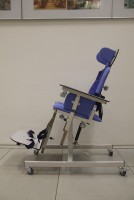 Учебное место учащегося с нарушением ОДА (р. гр. 1,15-1,6 м, столешница из фанеры) - fgospostavki.ru - Александров